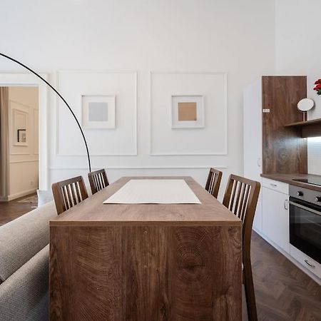 Stylish Apartment In The City Center บูดาเปสต์ ภายนอก รูปภาพ